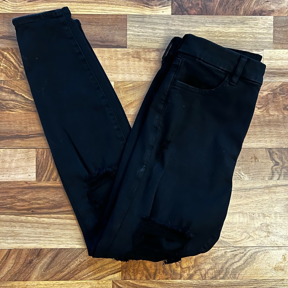 American Eagle Next Level Curvy High-Waisted Ripped Jegging - 8 regular